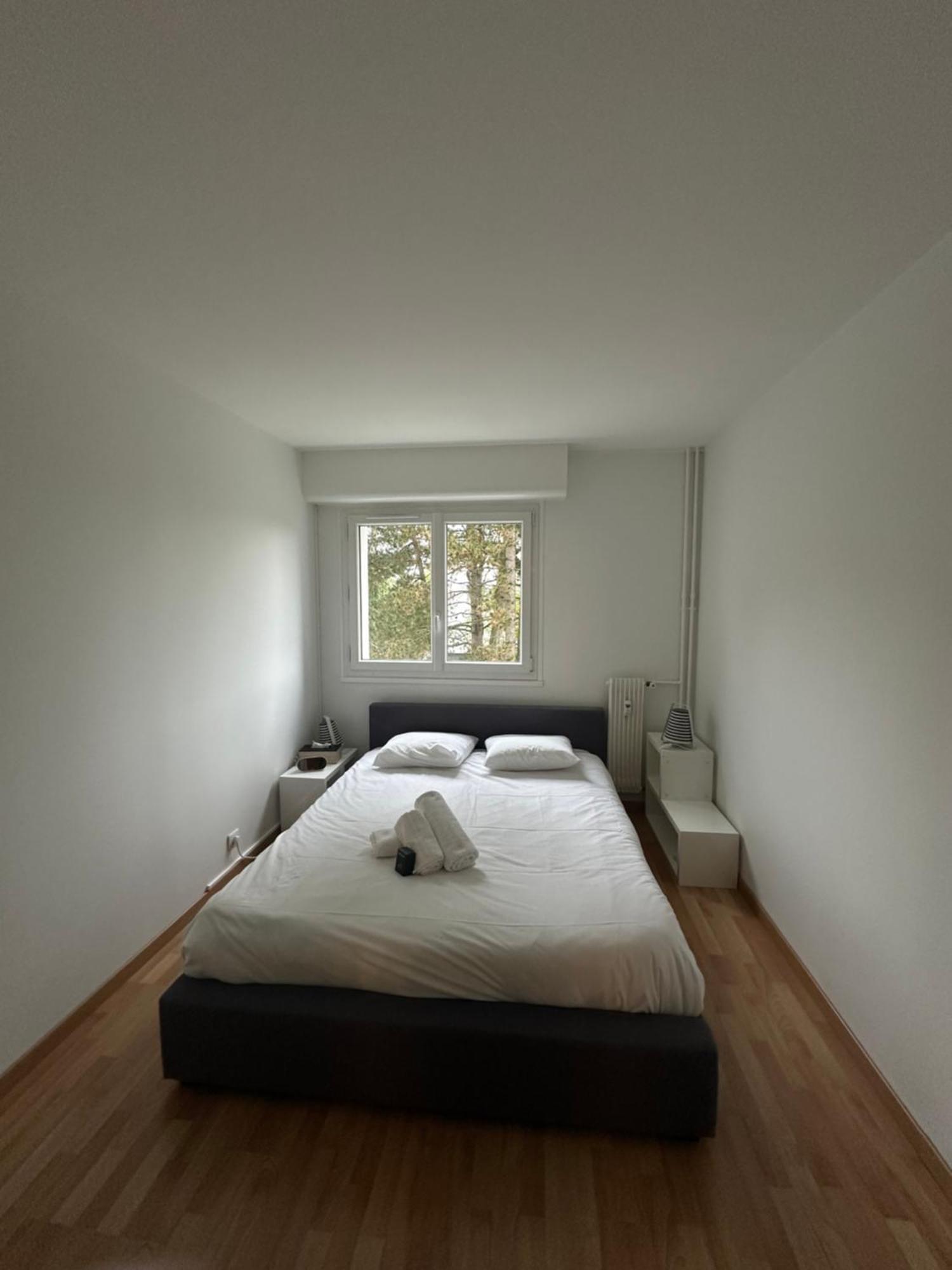 Le Beau Hugo Apartman Mainvilliers  Kültér fotó