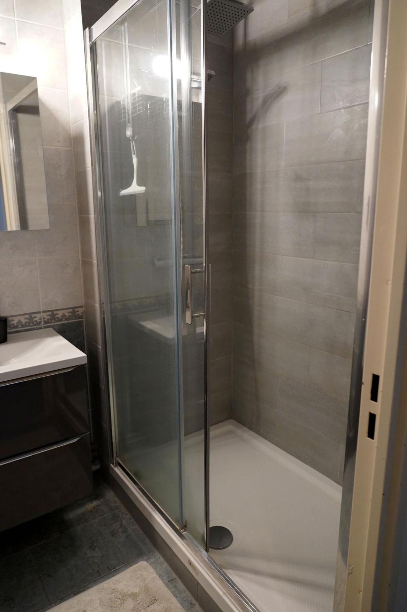 Le Beau Hugo Apartman Mainvilliers  Kültér fotó